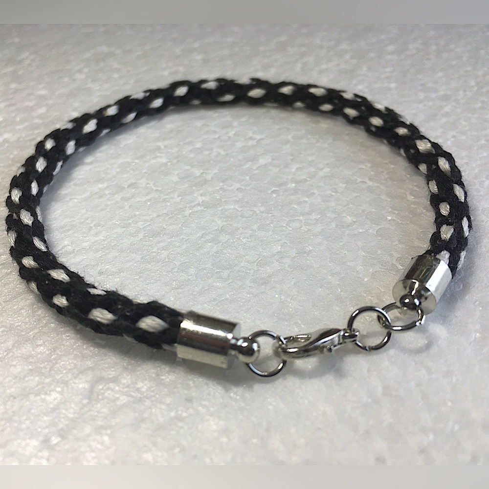 Handcrafted Hemp Cord Round Braided KUMIHIMO (5mm) Bracelet.